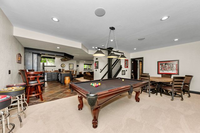 26375 Glenwood Drive, Novi, MI 48374
