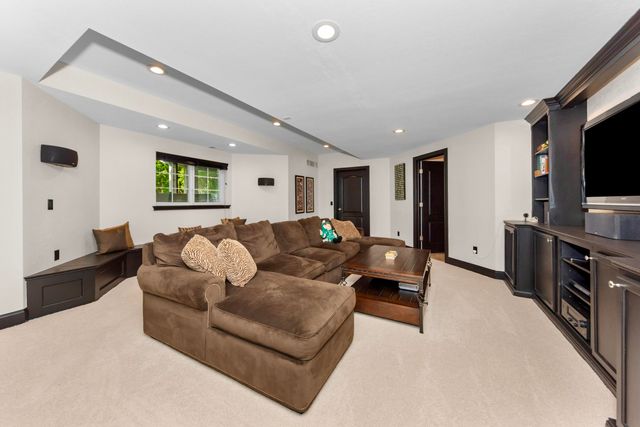 26375 Glenwood Drive, Novi, MI 48374