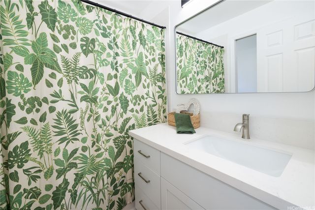 87-1022 Kahiwelola Street, Waianae, HI 96792