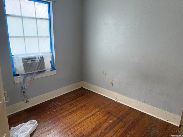 346 Thompson, San Antonio, TX 78225