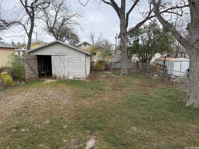 346 Thompson, San Antonio, TX 78225