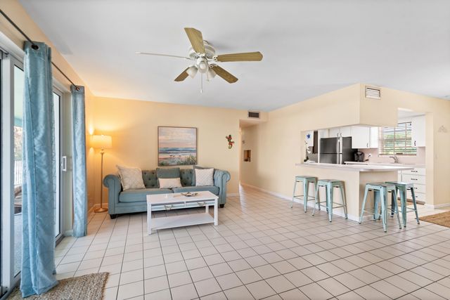 249 Center Street 2c, Jupiter, FL 33458