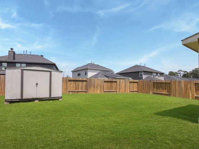 10048 Gold Finch Run, Magnolia, TX 77354
