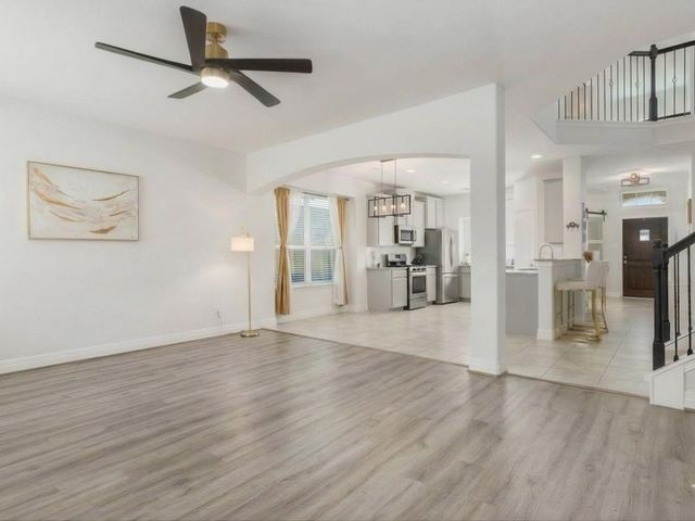 10048 Gold Finch Run, Magnolia, TX 77354