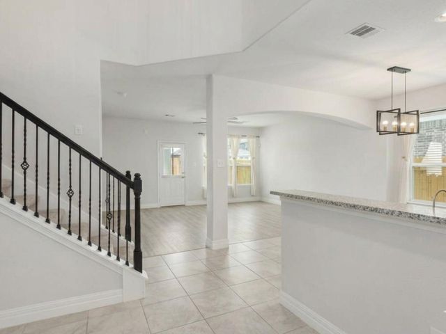 10048 Gold Finch Run, Magnolia, TX 77354