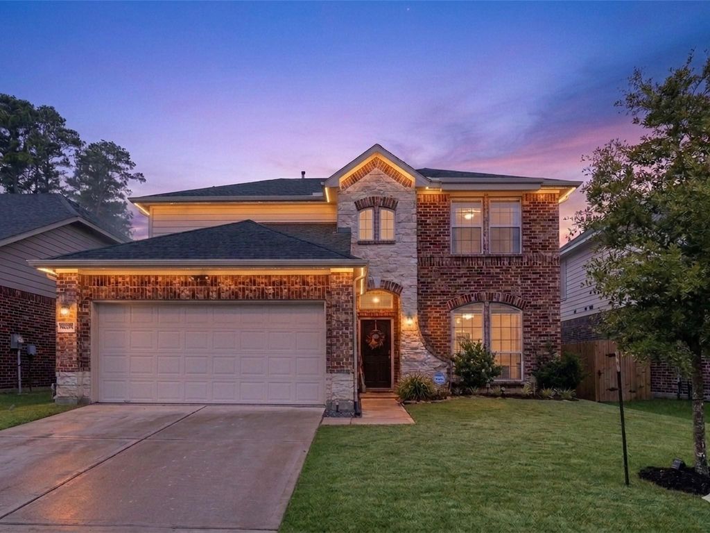 10048 Gold Finch Run, Magnolia, TX 77354