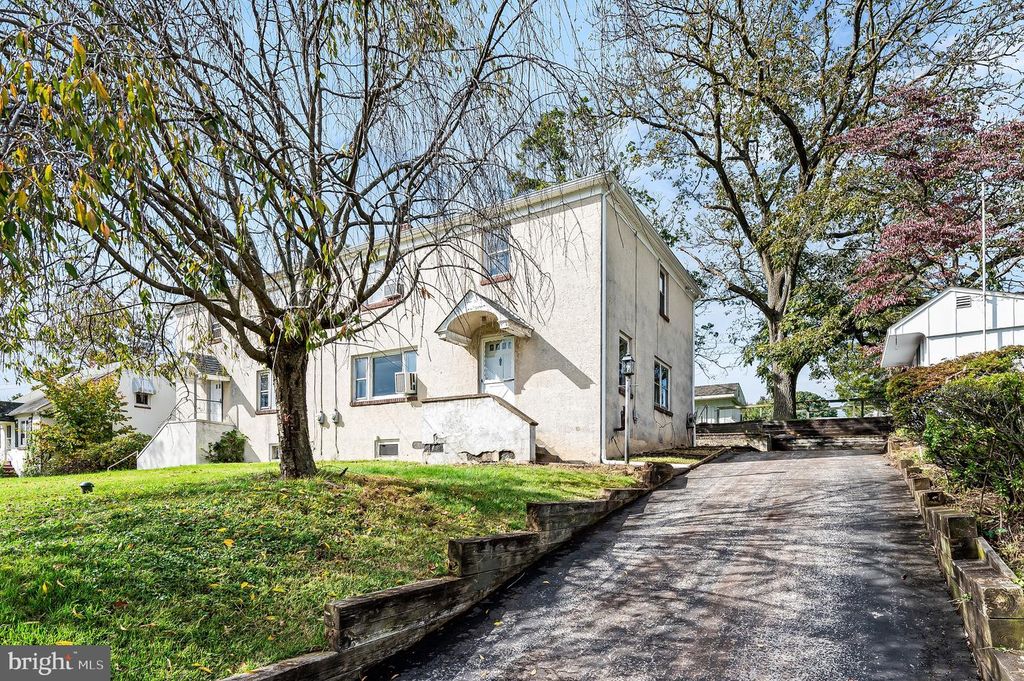 3 ELM AVE #, NORRISTOWN, PA 19403 — exterior