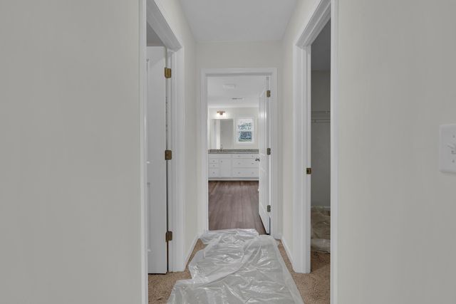 176 Hunter Ridge Drive, Boiling Springs, SC 29316