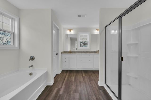 176 Hunter Ridge Drive, Boiling Springs, SC 29316