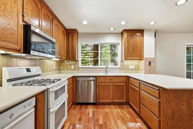 360 Carrera Circle, Aptos, CA 95003