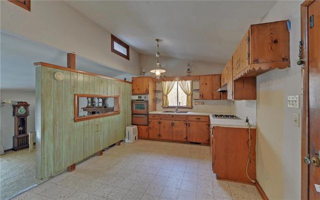 2290 Boy Scout Camp Road, Gainesville, GA 30501