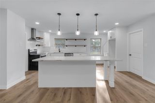 5926 Warm Springs Road, Houston, TX 77035