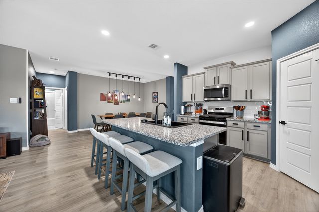 10201 Torch Light Lane, Aubrey, TX 76227