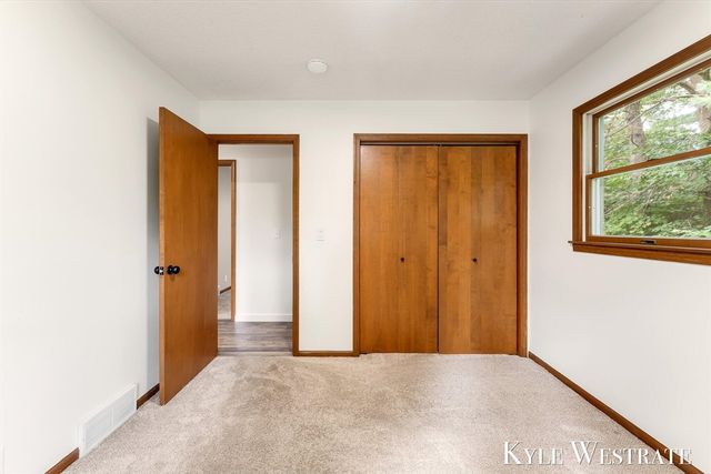 14439 Lincoln Street, Grand Haven, MI 49417