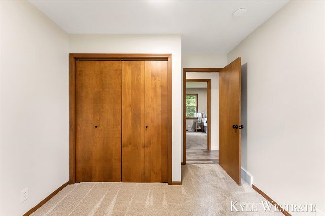 14439 Lincoln Street, Grand Haven, MI 49417
