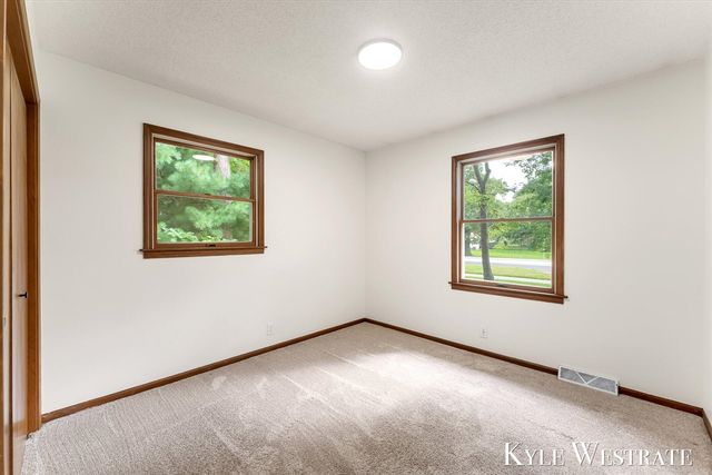 14439 Lincoln Street, Grand Haven, MI 49417