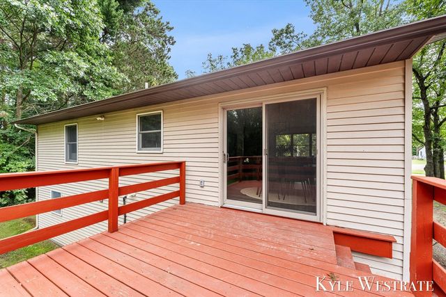 14439 Lincoln Street, Grand Haven, MI 49417
