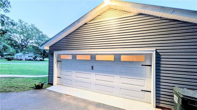 2474 Woodridge Drive, Asheboro, NC 27205