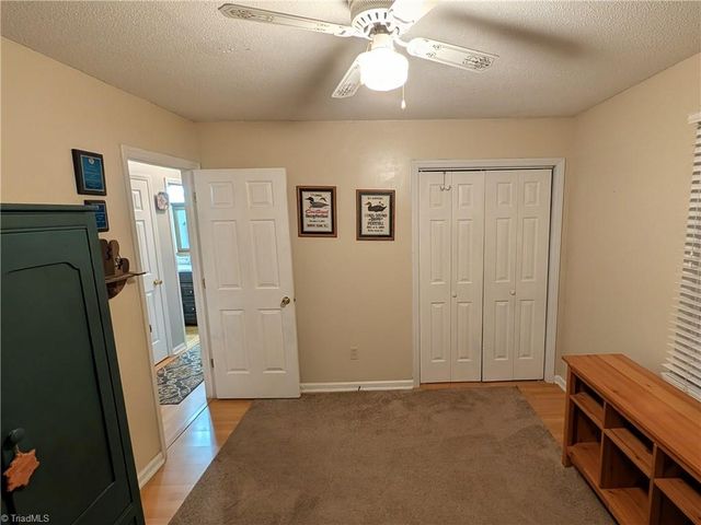 2474 Woodridge Drive, Asheboro, NC 27205