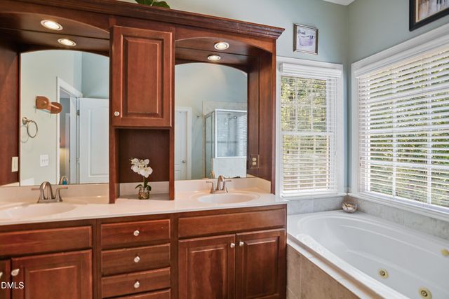 8488 Falkirk Ridge Court, Wake Forest, NC 27587