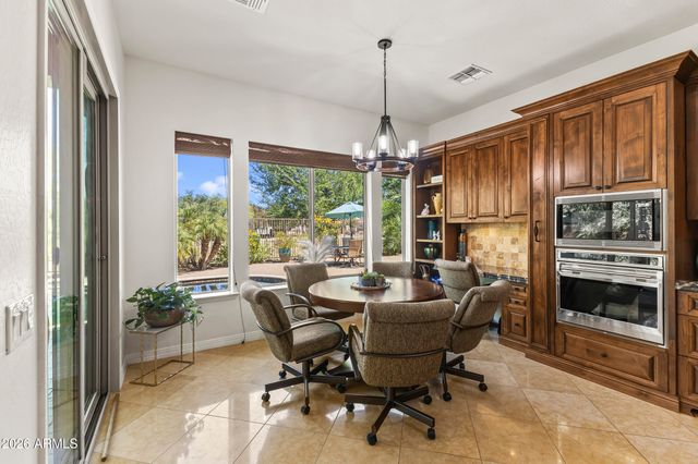 3664 E HORSESHOE Drive, Chandler, AZ 85249