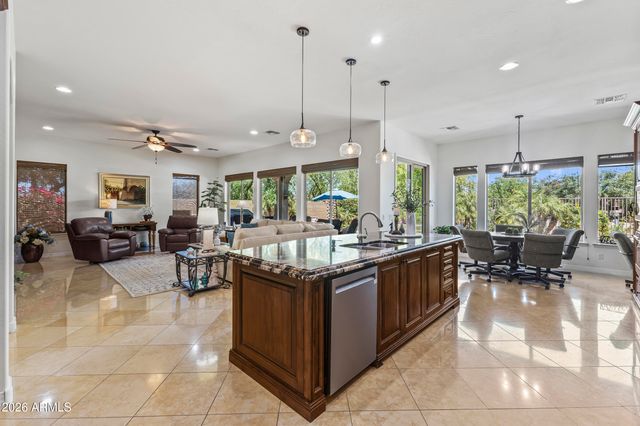 3664 E HORSESHOE Drive, Chandler, AZ 85249