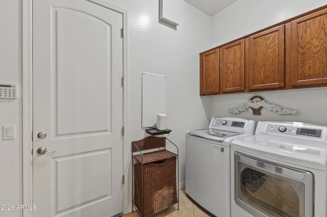 3664 E HORSESHOE Drive, Chandler, AZ 85249