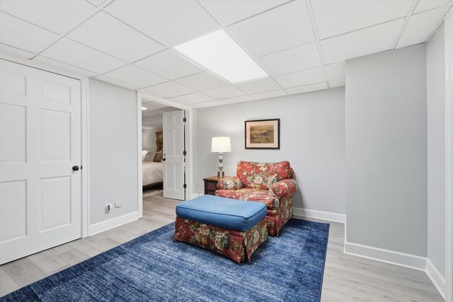4202 Royal Fox Drive, St. Charles, IL 60174