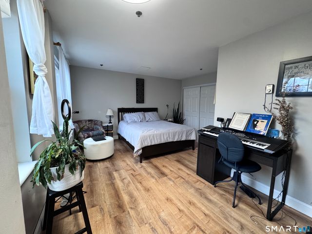 59 Courtland Avenue APT 3B, Stamford, CT 06902