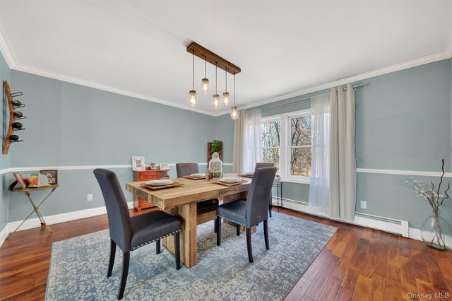 9 Megan Lane, Campbell Hall, NY 10916