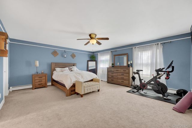 9 Megan Lane, Campbell Hall, NY 10916