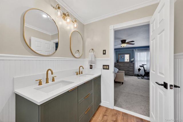 9 Megan Lane, Campbell Hall, NY 10916