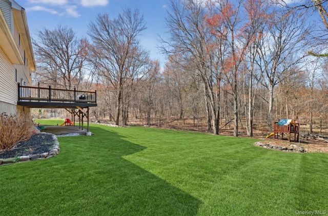 9 Megan Lane, Campbell Hall, NY 10916