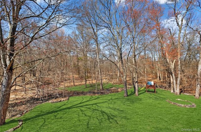 9 Megan Lane, Campbell Hall, NY 10916