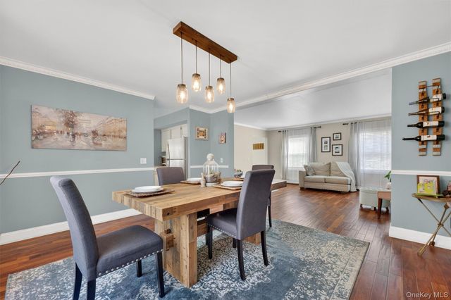 9 Megan Lane, Campbell Hall, NY 10916