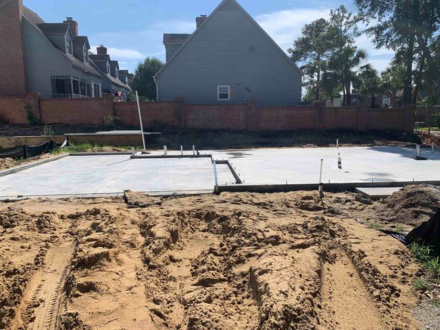 935 Edge Dr., North Myrtle Beach, SC 29582