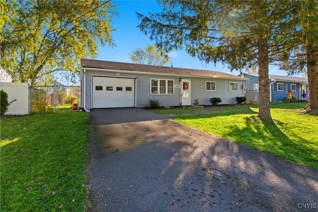 7892 Rinaldo Boulevard East, Cicero, NY 13030