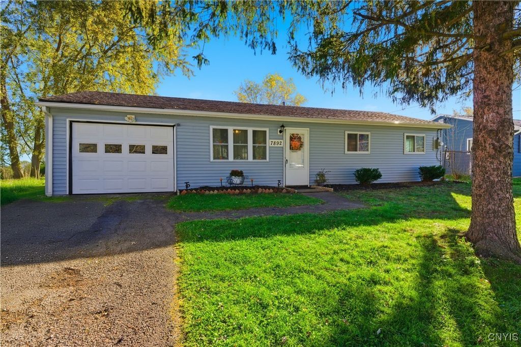 7892 Rinaldo Boulevard East, Cicero, NY 13030