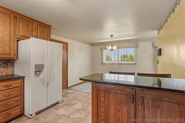 2219 N Main Street, Tulsa, OK 74106