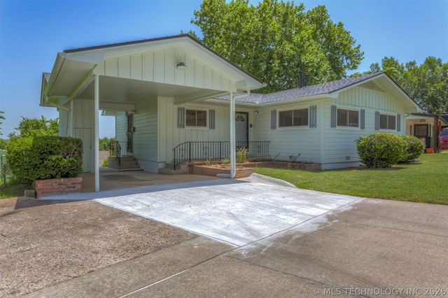 2219 N Main Street, Tulsa, OK 74106