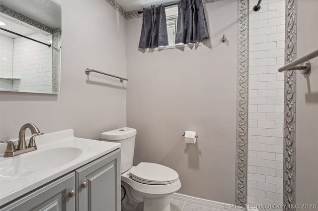 2219 N Main Street, Tulsa, OK 74106