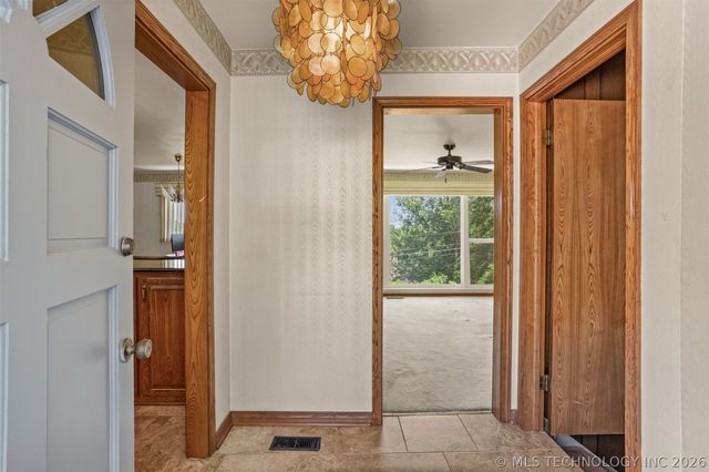 2219 N Main Street, Tulsa, OK 74106