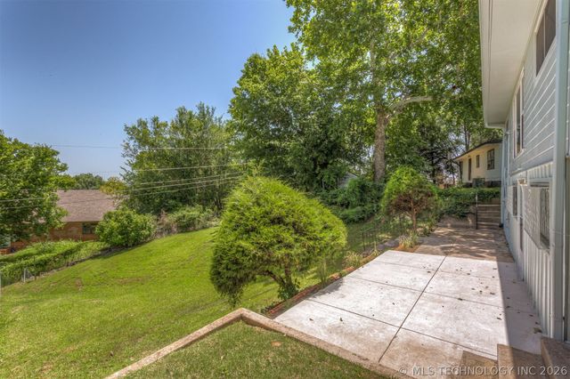 2219 N Main Street, Tulsa, OK 74106