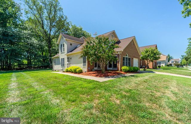 9217 HOBART ST, Springdale, MD 20774