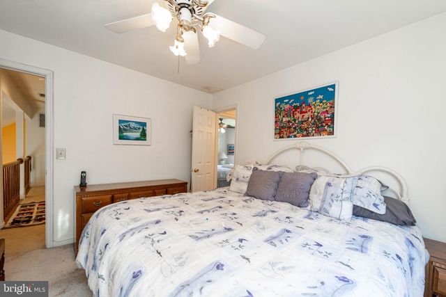 9217 HOBART ST, Springdale, MD 20774