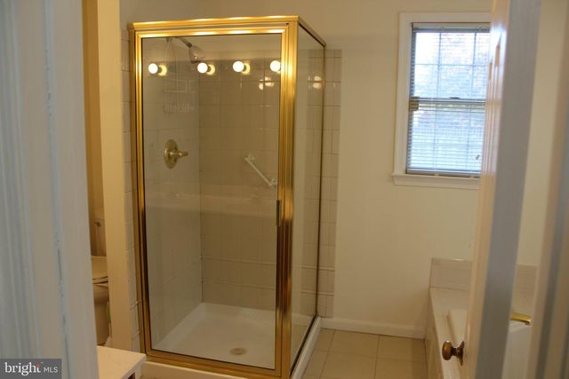 9217 HOBART ST, Springdale, MD 20774
