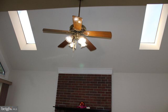 9217 HOBART ST, Springdale, MD 20774