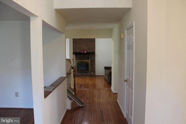 9217 HOBART ST, Springdale, MD 20774