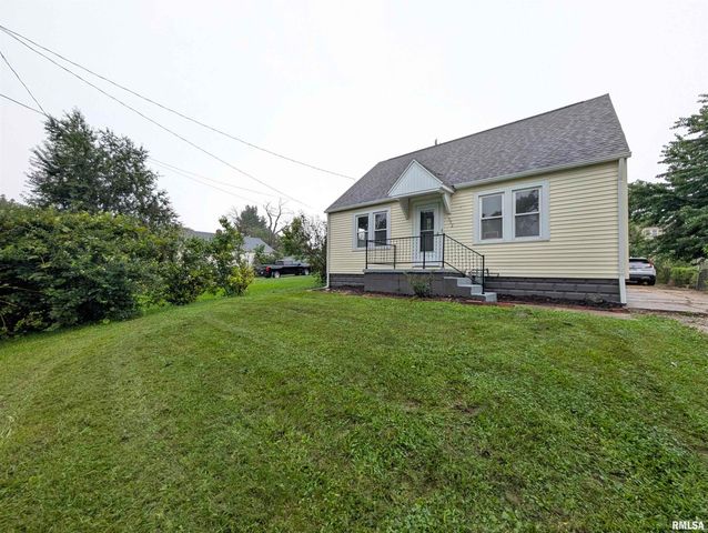 552 CAROLA Street, Creve Coeur, IL 61610
