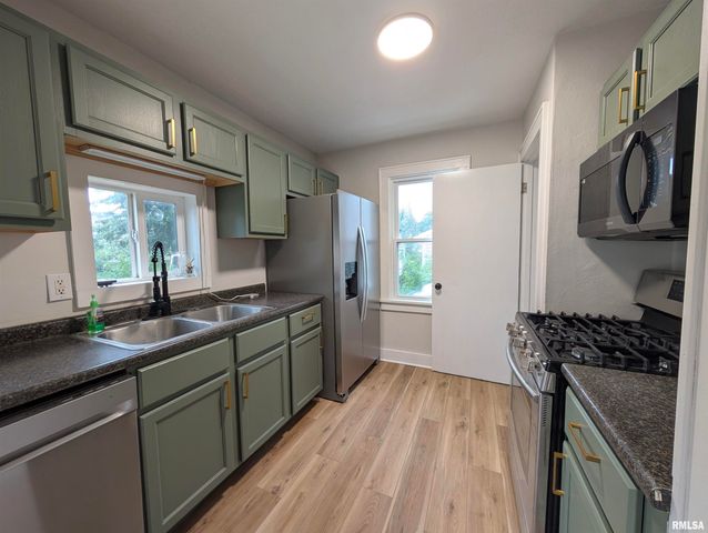 552 CAROLA Street, Creve Coeur, IL 61610